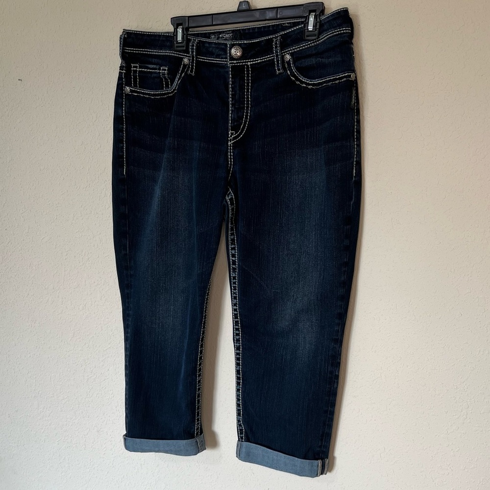 Silver Jeans Indigo Cropped Women's Jeans - Picture 2 of 8